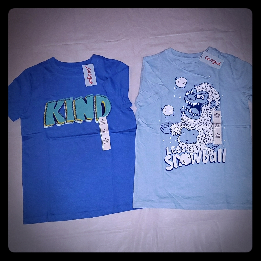 2 boys cat and jack t-shirts